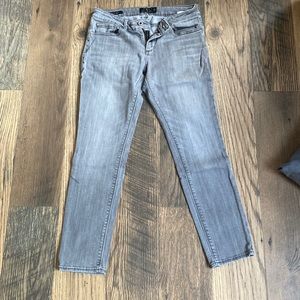 Woman’s Lucky Brand Jeans!